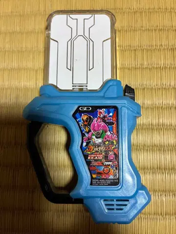 가면라이더 에그제이드 DX 간바라이징 가샤트