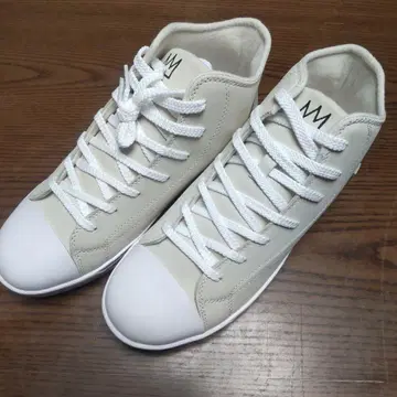 뉴 하이컷 스니커즈