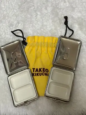 TAKEO KIKUCHI 실버 필통 2개 수납