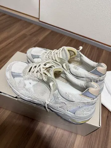 골든구스 RUNNING DAD 44