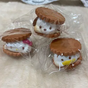 산리오 스모어샌드 후뉴토 포차코 오리 페클 헬로키티