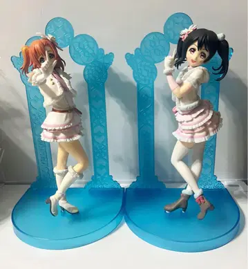 러브 라이브 코사카 호노카 야자와 니코 피규어 2체 묶음 판매