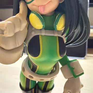 히로아카 제일복권 개구리 아스이 츠유 피규어