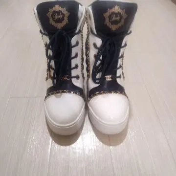 Rady 하이컷 스니커즈 인힐 사이즈 M