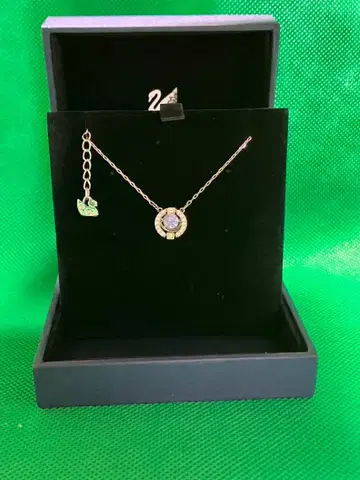 SWAROVSKI 스와로브스키 목걸이 댄싱 스톤 라이트 블루