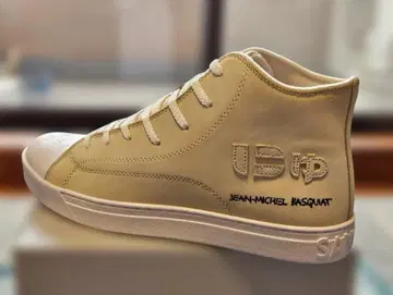[ 미사용 새상품 ] SANGACIO 장=미셸 바스키아 하이컷 스니커즈