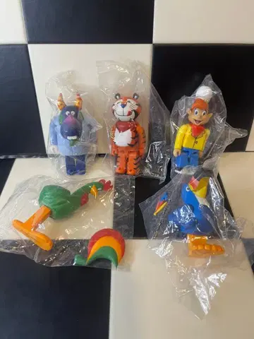 큐브릭 켈로그 시리즈 2 5체 세트 미개봉