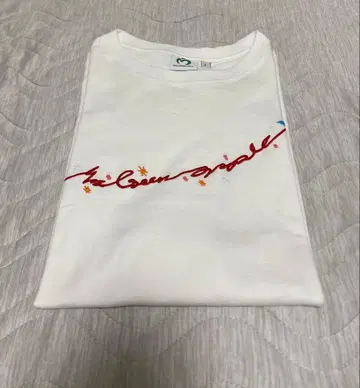 미세스 그린애플 젠진 티셔츠