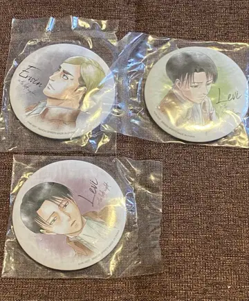 진격의 거인 엘빈 리바이 캔뱃지 3개 세트