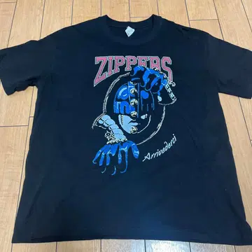 스티키 핑거스 T셔츠 죠죠의 기묘한 모험 부챠라티 SBR