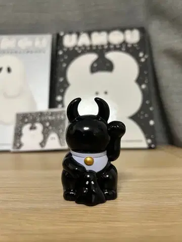 포춘 우아모우 (블랙 금색 방울 앞치마)