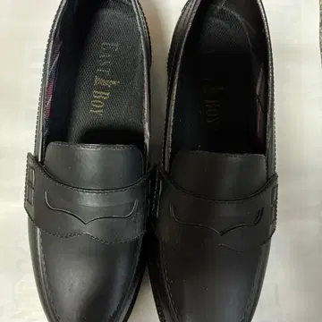 EAST BOY 블랙 로퍼 24.5