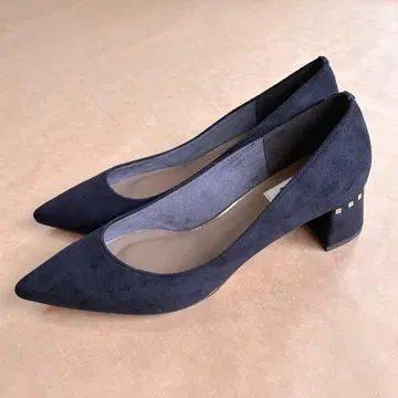 [새상품급] LE TALON GRISE 펌프스 스터드 힐 37.5 네이비