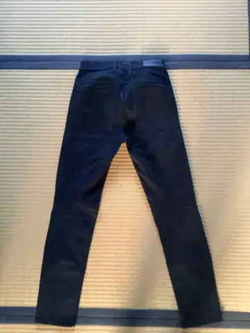 NEIL BARRETT 블랙 스키니 데님