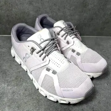 [컨디션 최상] On 온 러닝화 클라우드 5 스니커즈 24cm