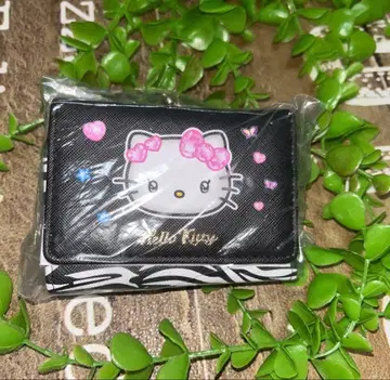 키티 접이식 지갑 3단 폴더형 지갑 헬로키티 제브라 패턴 키티 지갑