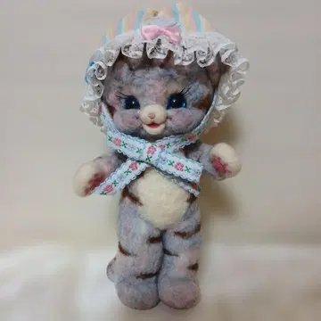 작가님 고양이 봉제 인형 레이스 모자 포함
