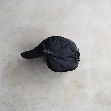 Cabela's 카벨라스 구스다운 이어플랩 캡 650필 블랙