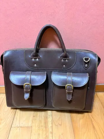 포르코 로쏘의 더블 프론트 포켓 브리프 케이스