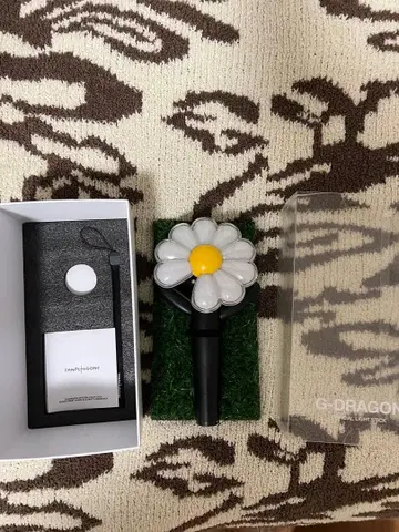 지드래곤 응원봉 OFFICIAL LIGHT STICK