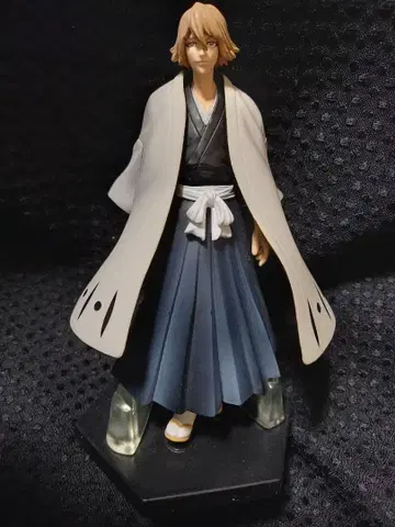 BLEACH 블리치 캐릭터즈 2 우라하라 키스케 피규어