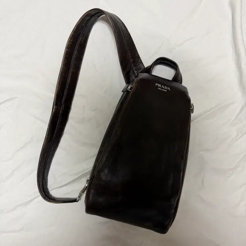 프라다 프라다(PRADA) 나파 가죽 백팩 사진 1
