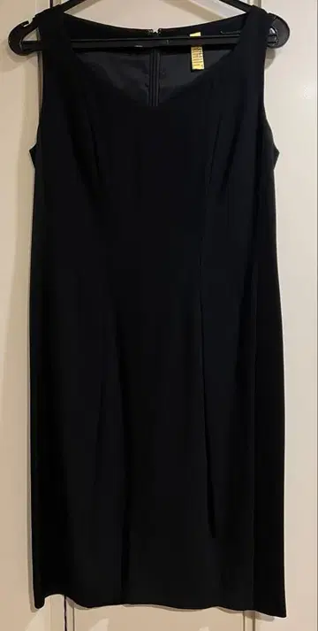 [ 클리닝 완료 ] ANTEPRIMA 슬리브리스 원피스