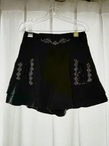 OzzOn(오즈온 로체) 레이스업 숏팬츠