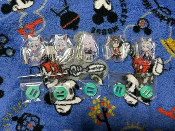 우마무스메 패독에서 포즈 오구리 캡 메지로 맥퀸 키타산 블랙