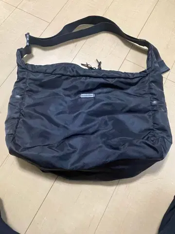 STANDARD SUPPLY 숄더백 별주 green label