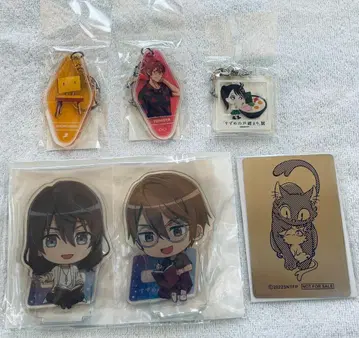 스즈메의 문단속 DVD와 키링 세트