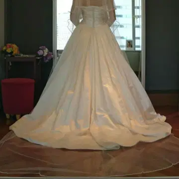 새상품급 타카미 브라이덜 라인 비즈 베일 롱 (아이보리) 웨딩 베일