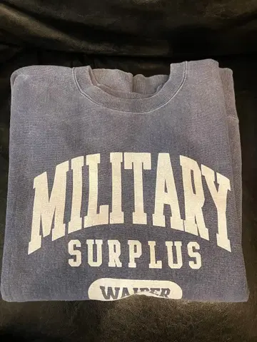 Barns Outfitters MILITARY SURPLUS 맨투맨