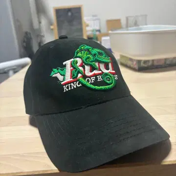 버드와이저 캡 기업 로고 빈티지