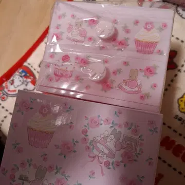 2018년 초레어 산리오 마롱 크림 플라스틱 체스트 케이크