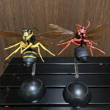 생물대도감 말벌 02 레어 야도리스즈메바치/차이로스즈메바치