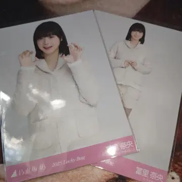 노기자카46 토미사토 나오 Lucky bag 파자마 브로마이드