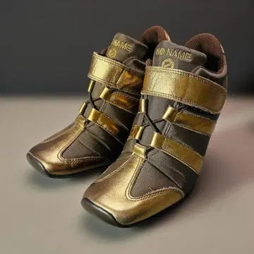 NONAME 노네임 통굽 스니커즈 웨지솔 인힐 브라운