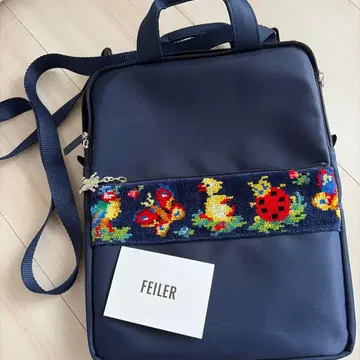 미사용 새상품 페이러 하이디 iPad 케이스 태블릿 숄더백