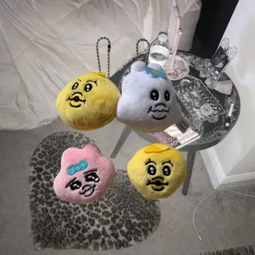 빤쮸토끼 닌포참 키미마로 키체인 핀 배지 세트