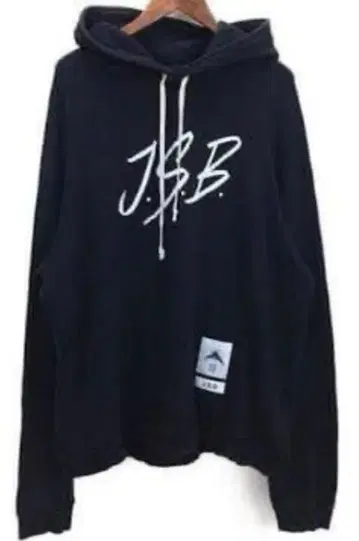 J.S.B. 블랙 후드 부착 후드티