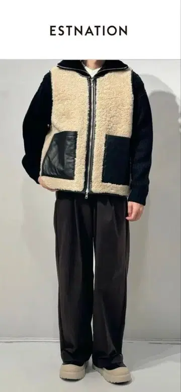 CCU 리버서블 무스탕 베스트