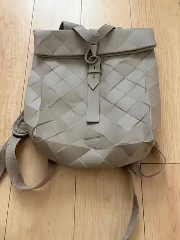 찰스앤키스 베이지 백팩