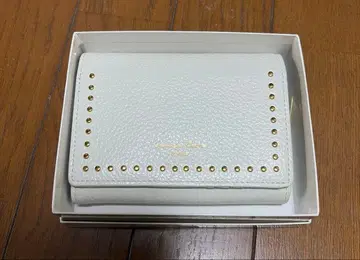 Samantha Thavasa 지갑