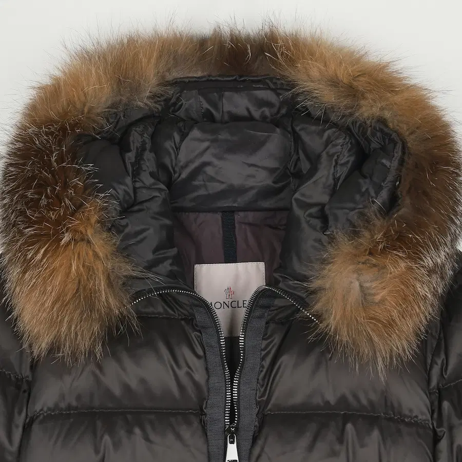 (W) Moncler Tinuviel 长款羽绒服