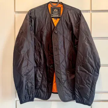 알파인더스트리 라이너 자켓 M 사이즈