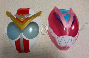 젠카이저 가면라이더 리바이스 가면