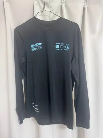 BANDIT 블랙 긴팔 T셔츠