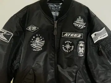 AVIREX x ATEEZ / REVERSIBLE MA-1