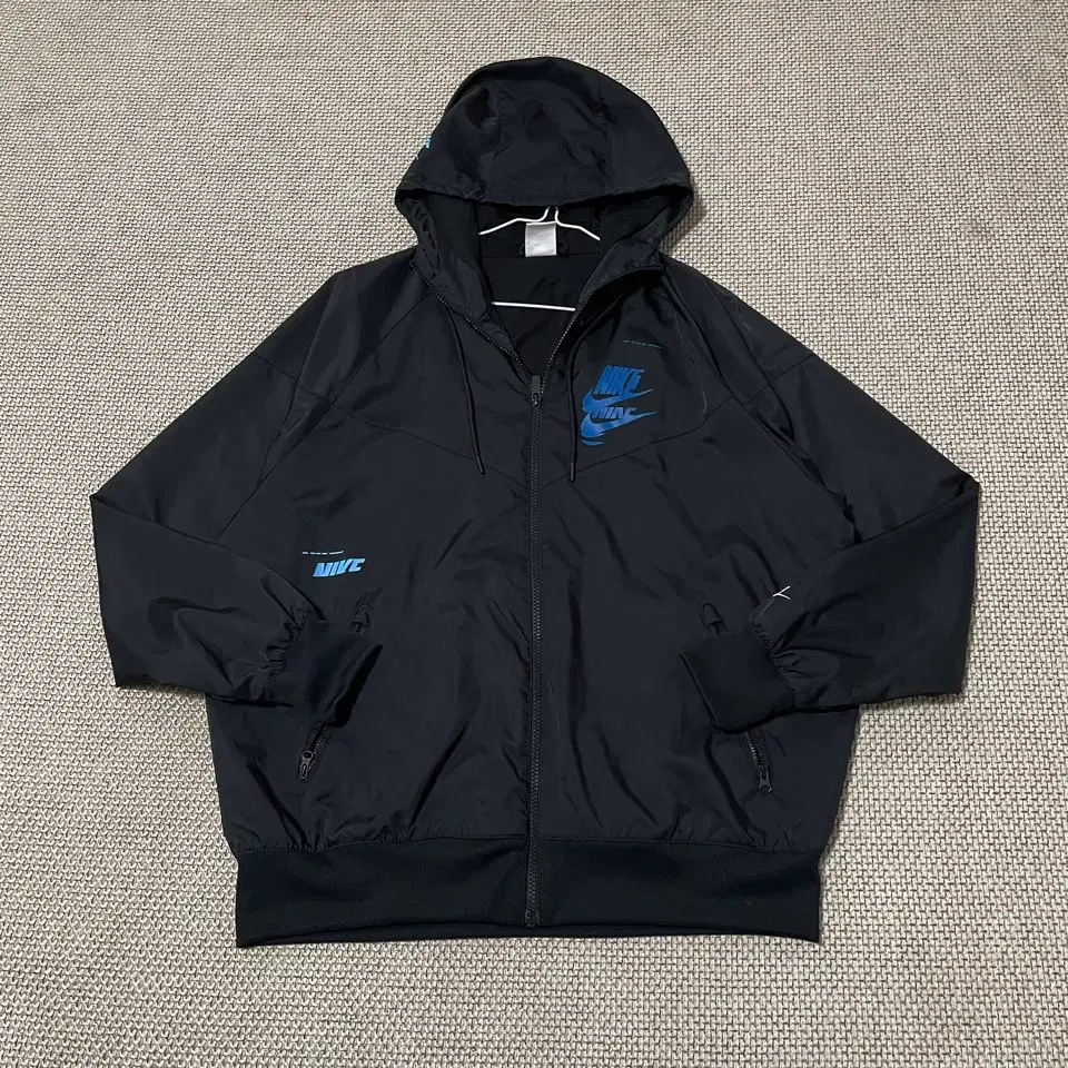 nike global windrunner jacket